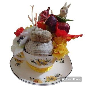 30s Homer Laughlin Daffodil Black Border Teacup Saucer USA 9 l36n8 married flock